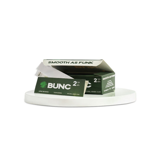 Bunc 2RT/ 2 Rolling Paper + 2 Tips/Pack of 50 Strips/White